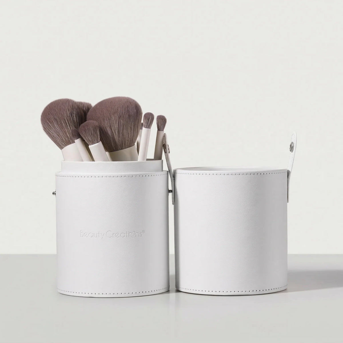 Beauty Creations- Cloud 9 24 PC Brush Set